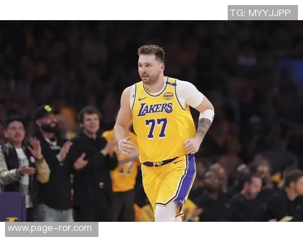 东契奇谈常规赛前训练计划强调球队需理清战术与配合问题