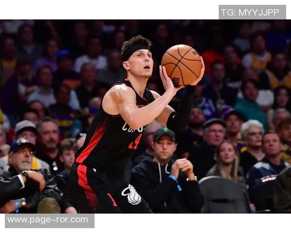 斯波透露希罗身体状况不佳缺阵明日将进行重新评估以决定复出计划