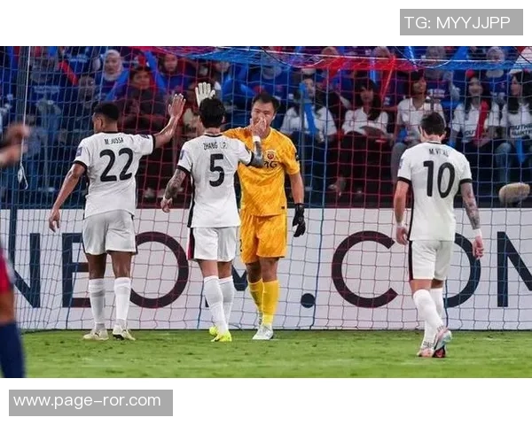 高接抵挡陈威感恩队友拼搏精神客场作战疲惫不堪却不言放弃 高接抵挡陈威感恩队友拼搏精神客场作战疲惫不堪却不言放弃