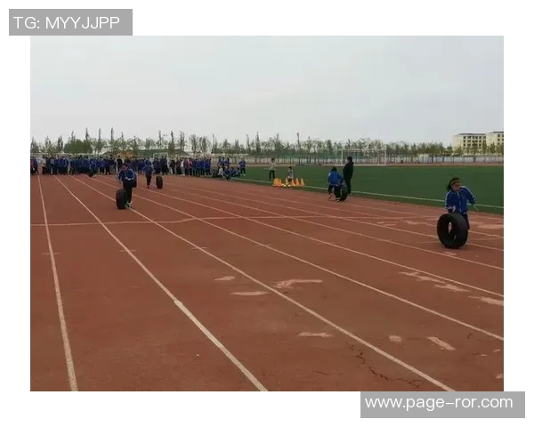 从蒙古寒风中崛起到香港足球梦薪水翻十倍的奋斗故事